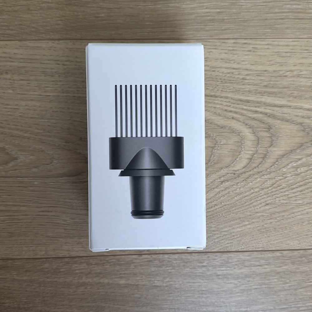 Dyson Hair Dryer Wide Tooth Comb Attachment NWT - Picture 2 of 3